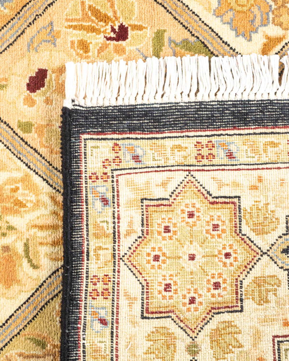 Handgeknüpfter orientalischer Mogul-Teppich in Braun, Unikat (21. Jahrhundert und zeitgenössisch)