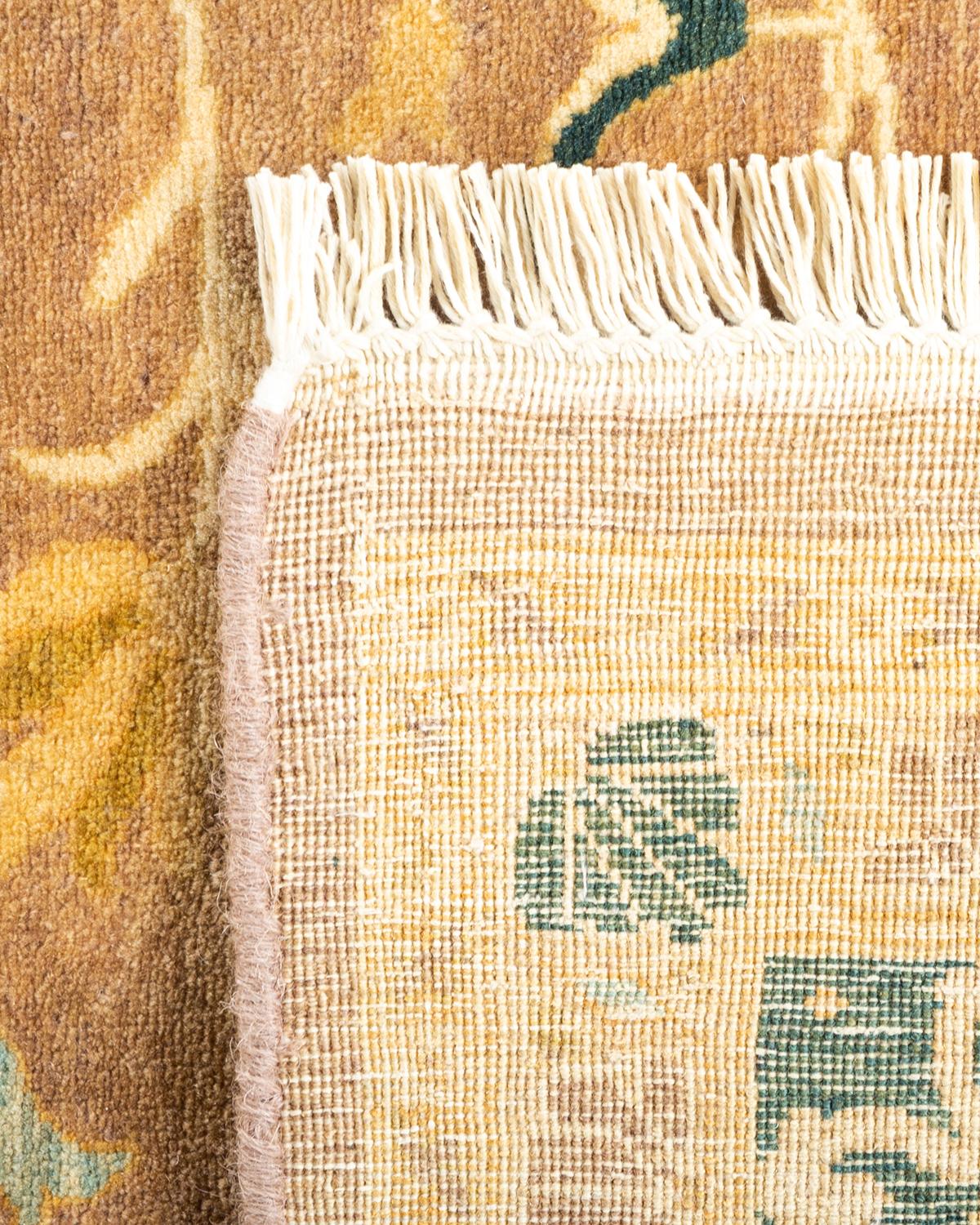 XXIe siècle et contemporain Tapis Oriental Mogul marron noué à la main, unique en son genre en vente