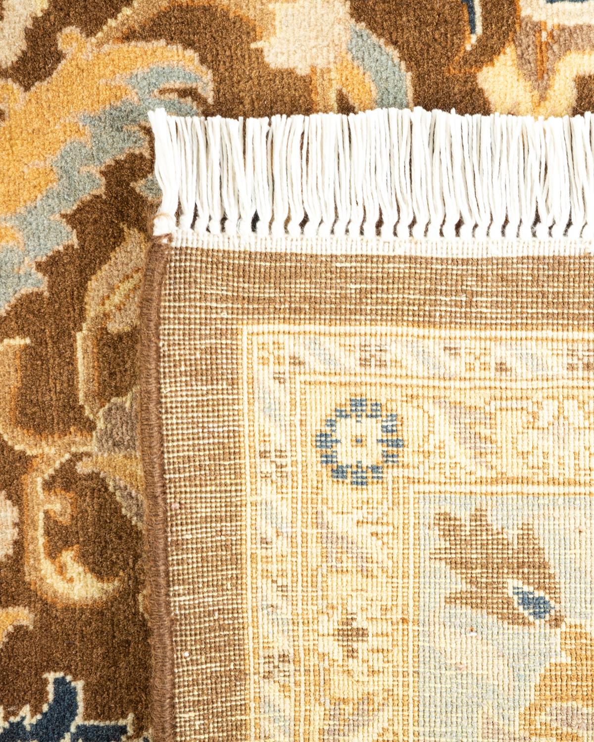 Einzigartiger handgeknüpfter Orientteppich Mogul Brown Area Rug (21. Jahrhundert und zeitgenössisch) im Angebot