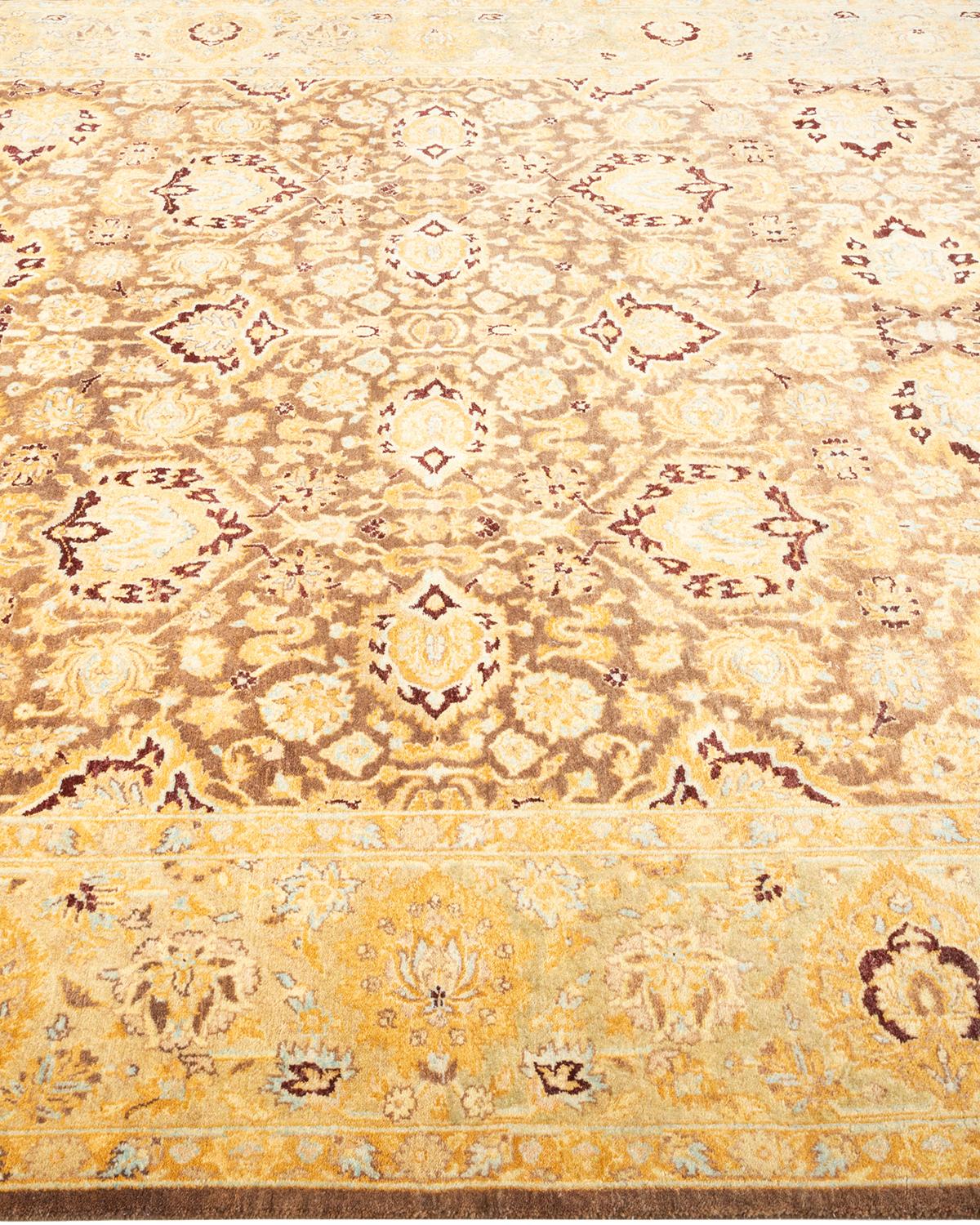 Handgeknüpfter orientalischer Mogul-Teppich in Braun, Unikat im Zustand „Neu“ im Angebot in Norwalk, CT