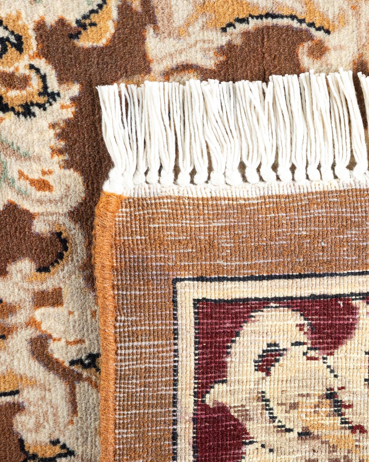 Handgeknüpfter orientalischer Mogul-Teppich in Braun, Unikat (21. Jahrhundert und zeitgenössisch)