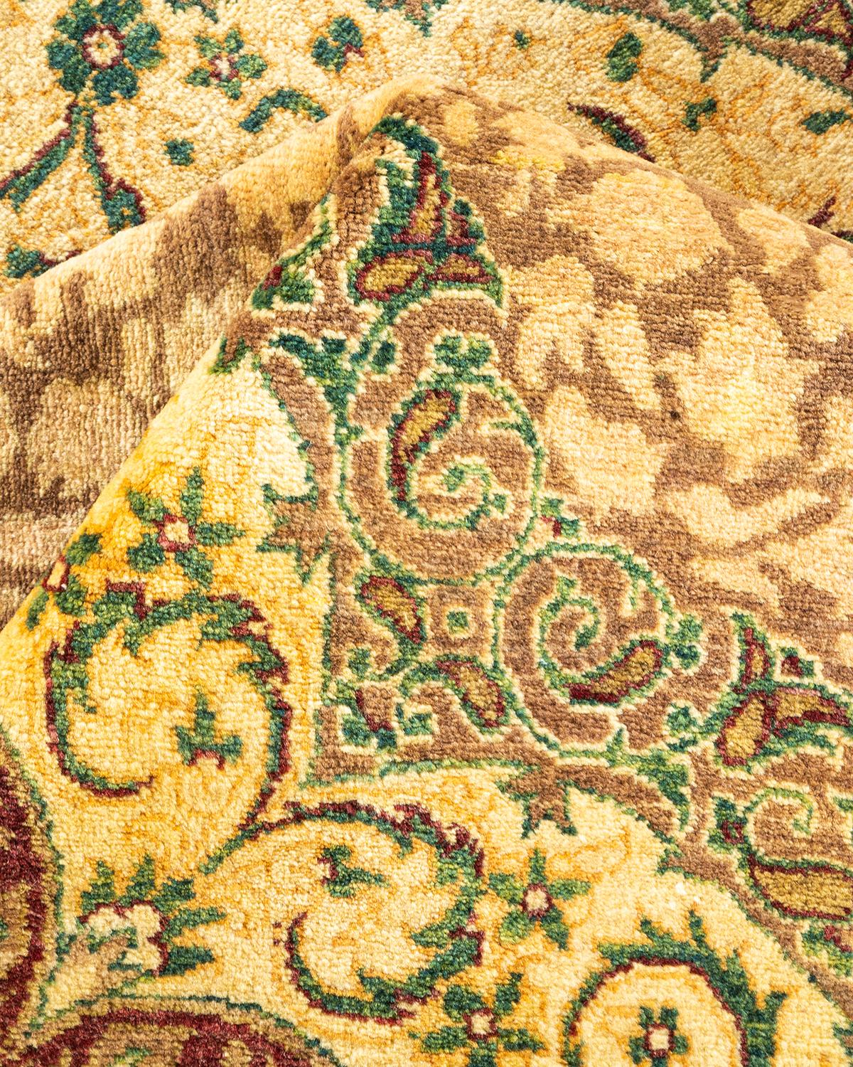 Handgeknüpfter orientalischer Mogul-Teppich in Braun, Unikat im Angebot 1