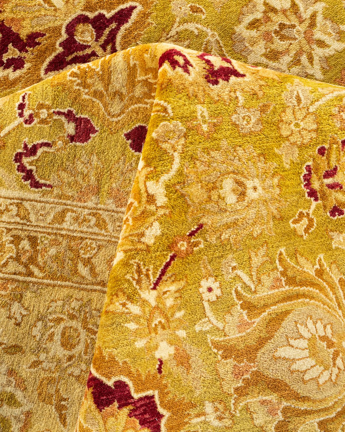 Tapis Oriental Mogul vert noué à la main, unique en son genre en vente 1