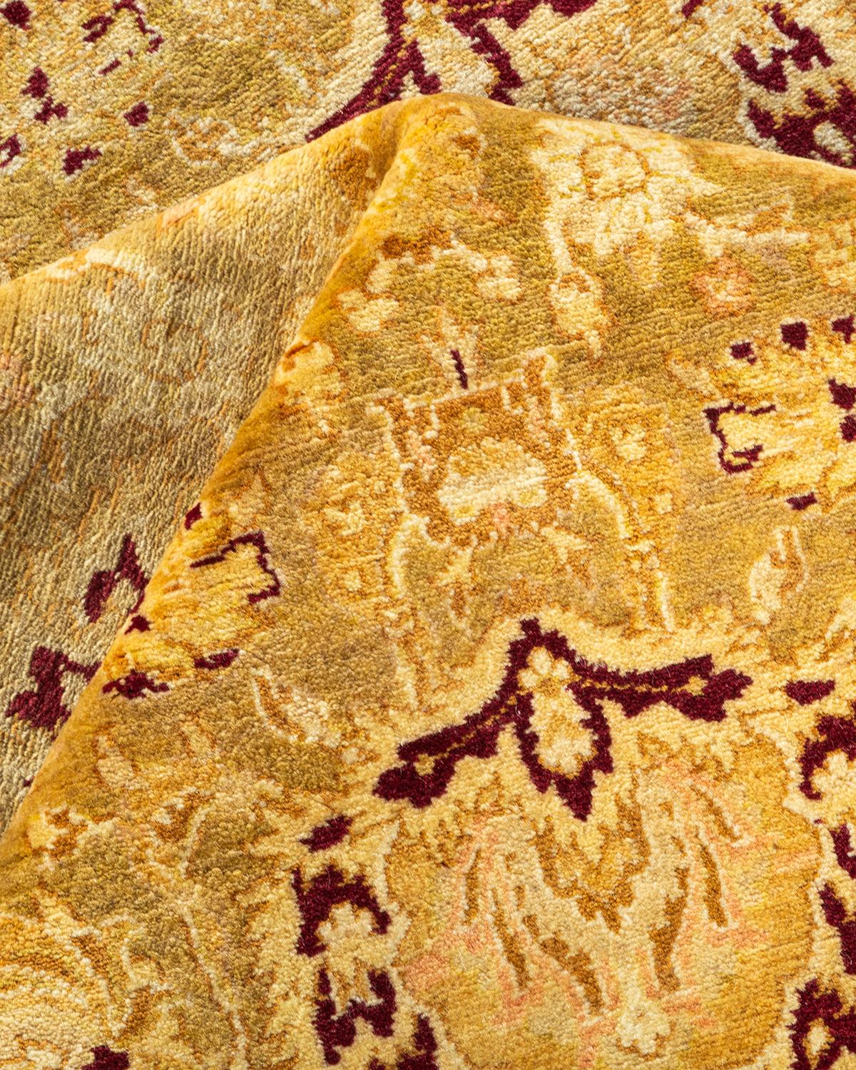 Tapis Oriental Mogul vert noué à la main, unique en son genre en vente 1