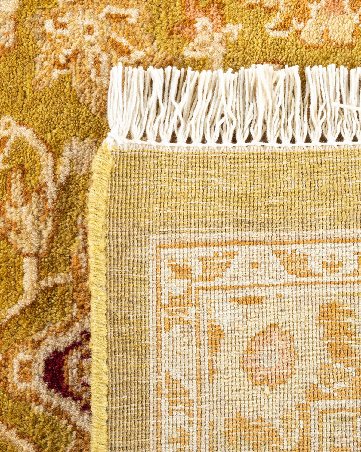 XXIe siècle et contemporain Tapis Oriental Mogul vert noué à la main, unique en son genre en vente