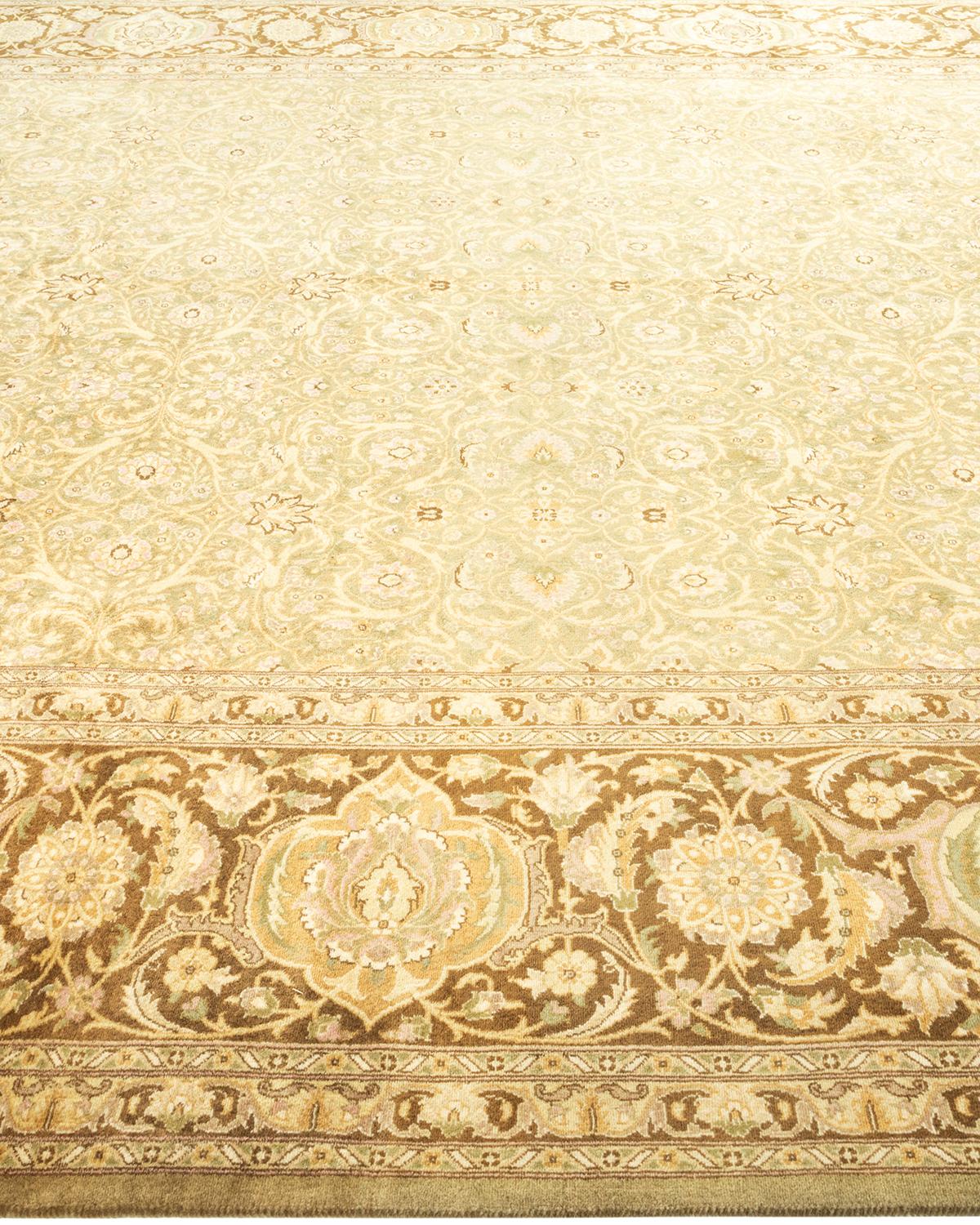 One-of-a-kind Hand Knotted Oriental Mogul Green Area Rug In New Condition For Sale In Norwalk, CT