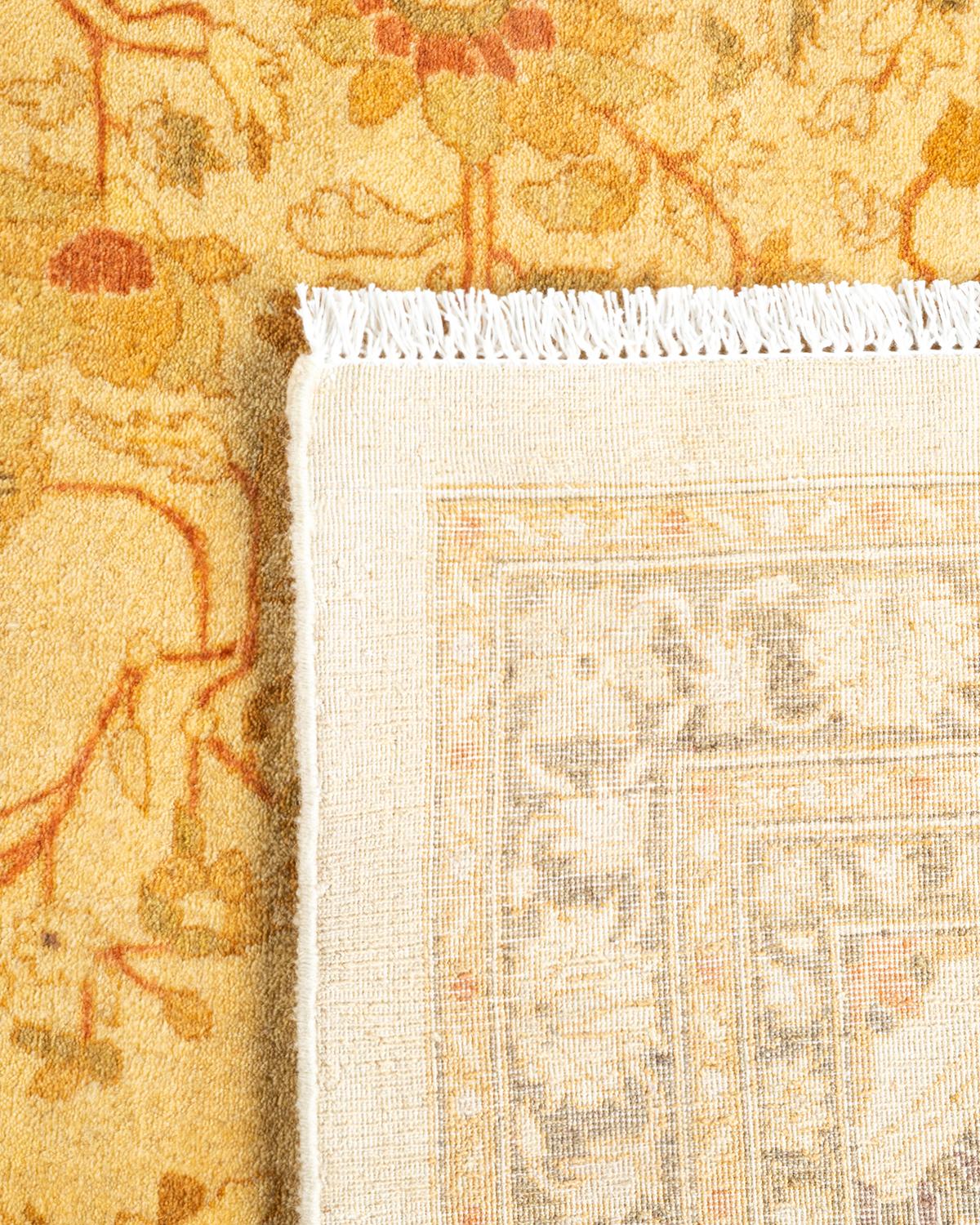 XXIe siècle et contemporain Tapis unique Oriental Mogul ivoire noué à la main unique en son genre en vente