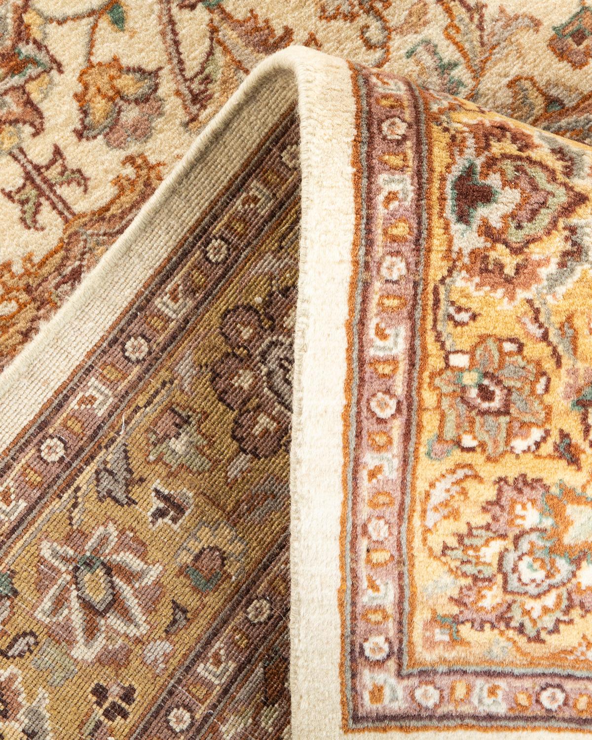 Handgeknüpfter orientalischer Mogul elfenbeinfarbener Teppich in Elfenbein, Unikat (Wolle) im Angebot