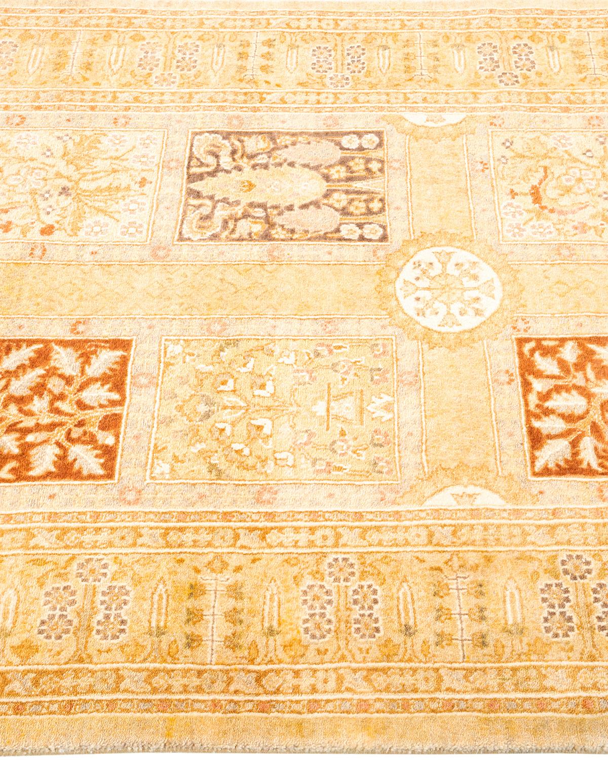 One-Of-A-Kind Hand Knotted Oriental Mogul Ivory Area Rug In New Condition For Sale In Norwalk, CT