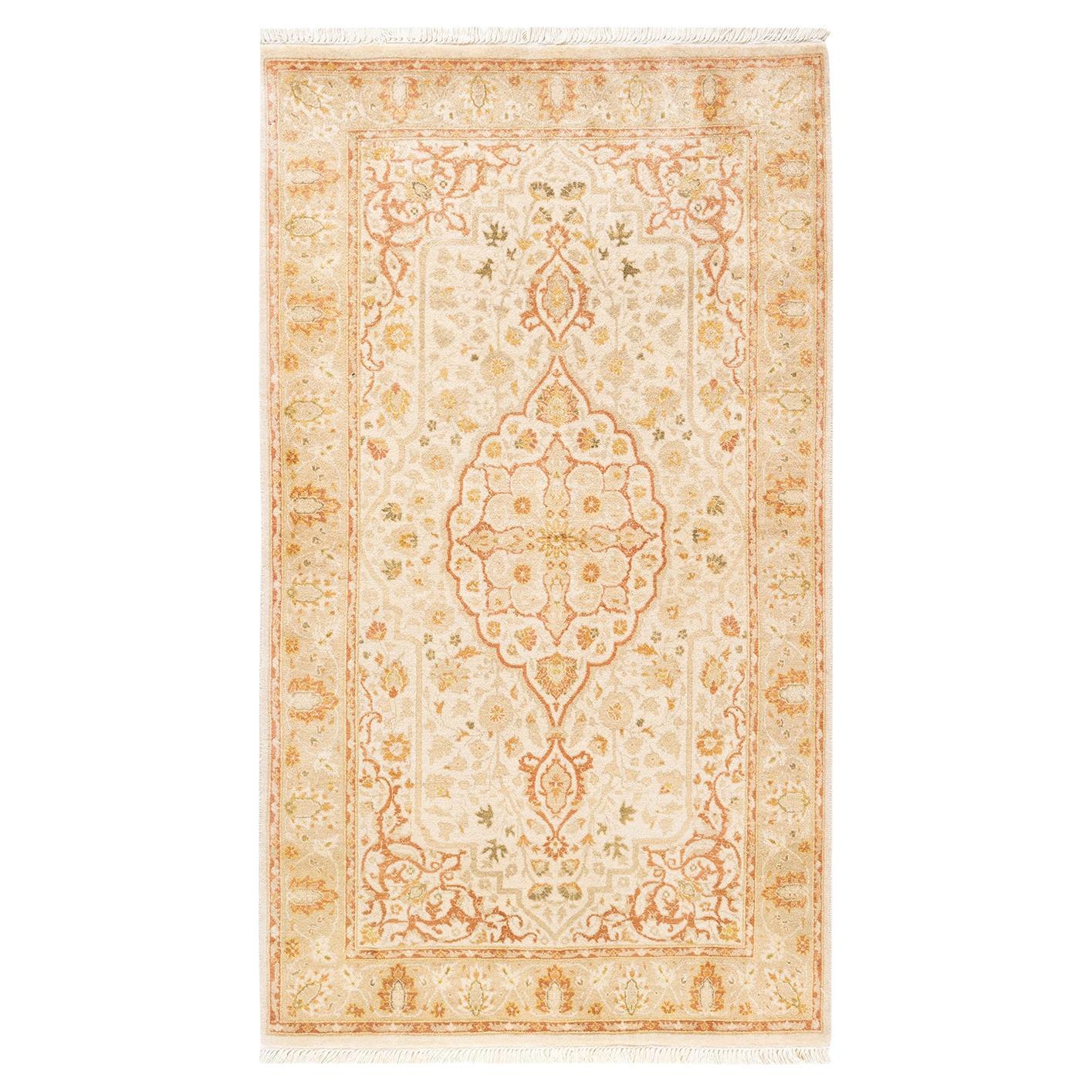 One-of-a-kind Hand Knotted Oriental Mogul Ivory Area Rug 3' 2" x 5' 7" For Sale
