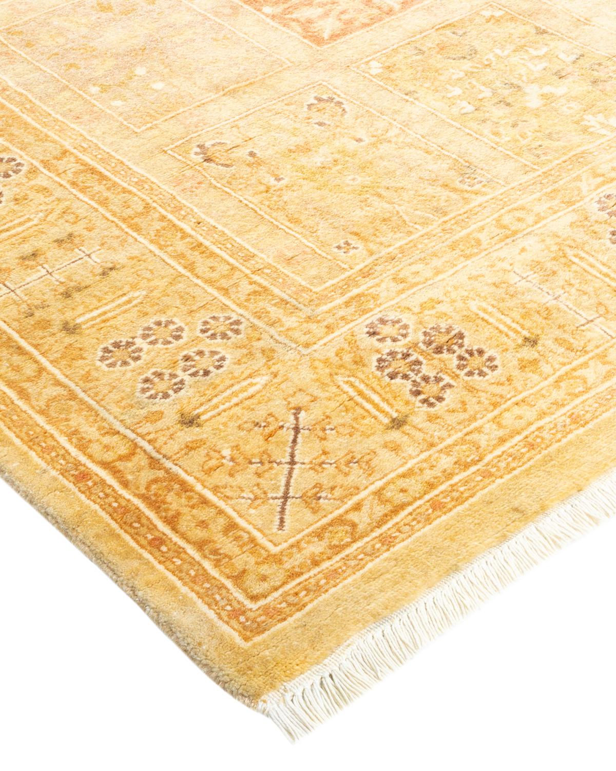 Con palette sobrie e disegni allover, i tappeti della Collezione Mogul doneranno una raffinatezza senza tempo a qualsiasi stanza. Influenzati da uno spettro di disegni turchi, indiani e persiani, gli artigiani che tessono a mano questi tappeti di