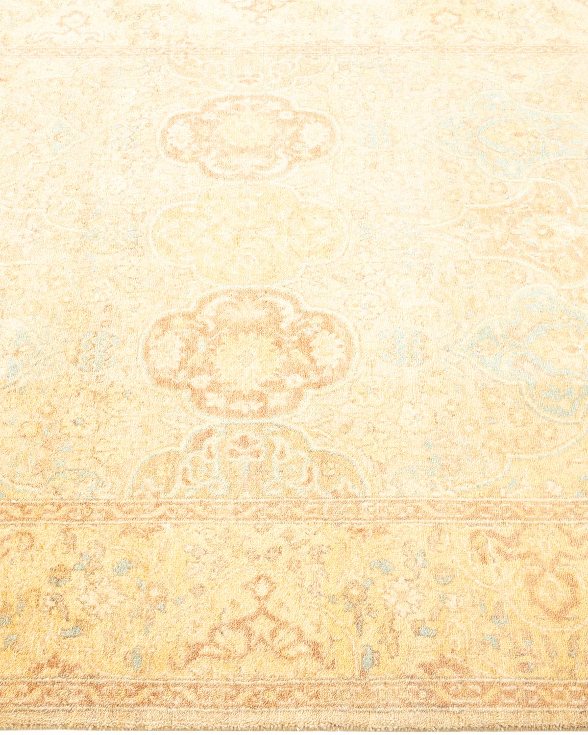 Tapis Oriental Mogul ivoire noué à la main, unique en son genre Neuf à Norwalk, CT