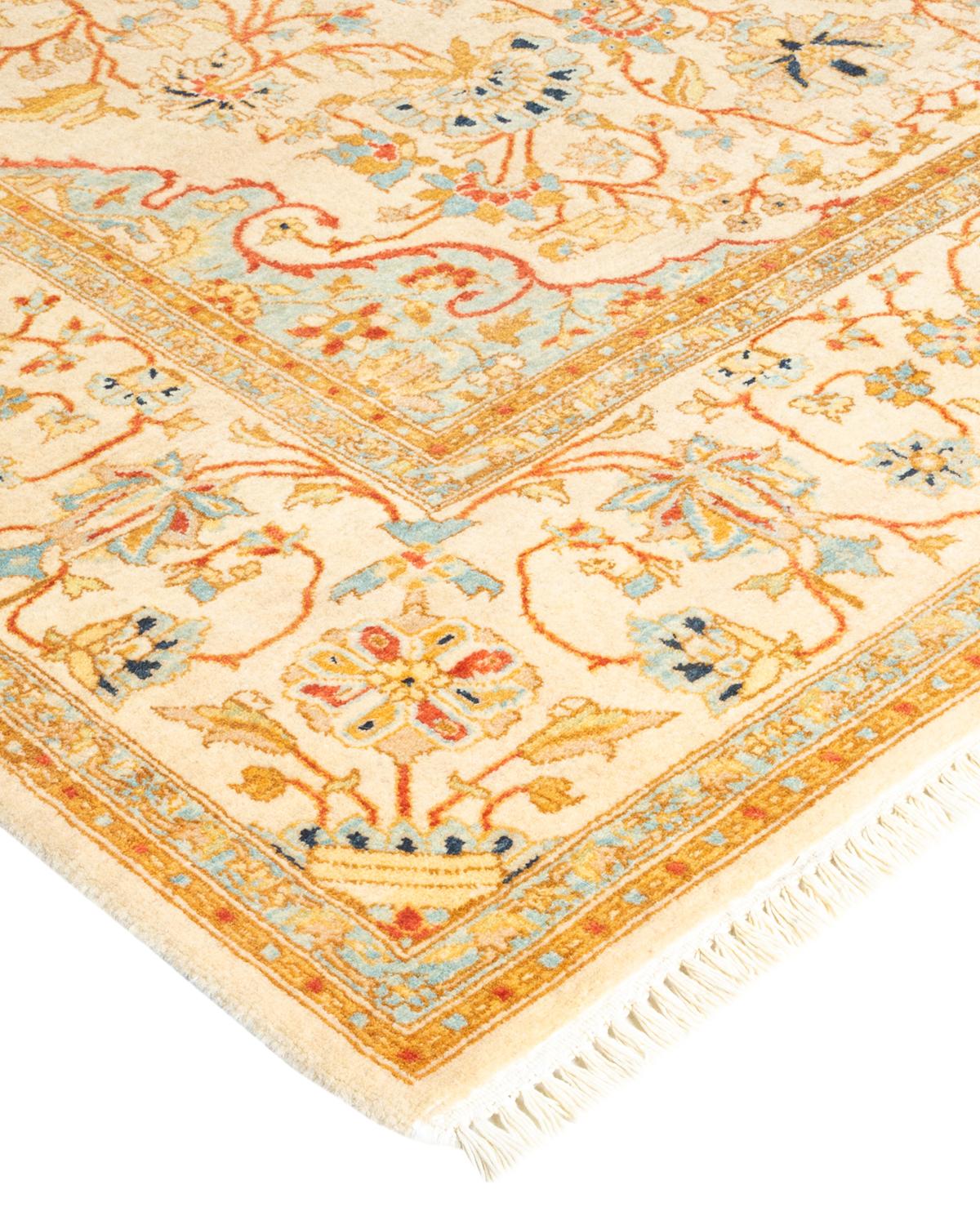 Las alfombras de la colección Mogul, con sus colores discretos y sus diseños en toda la superficie, aportarán una sofisticación atemporal a cualquier habitación. Influenciadas por un espectro de diseños turcos, indios y persas, los artesanos que