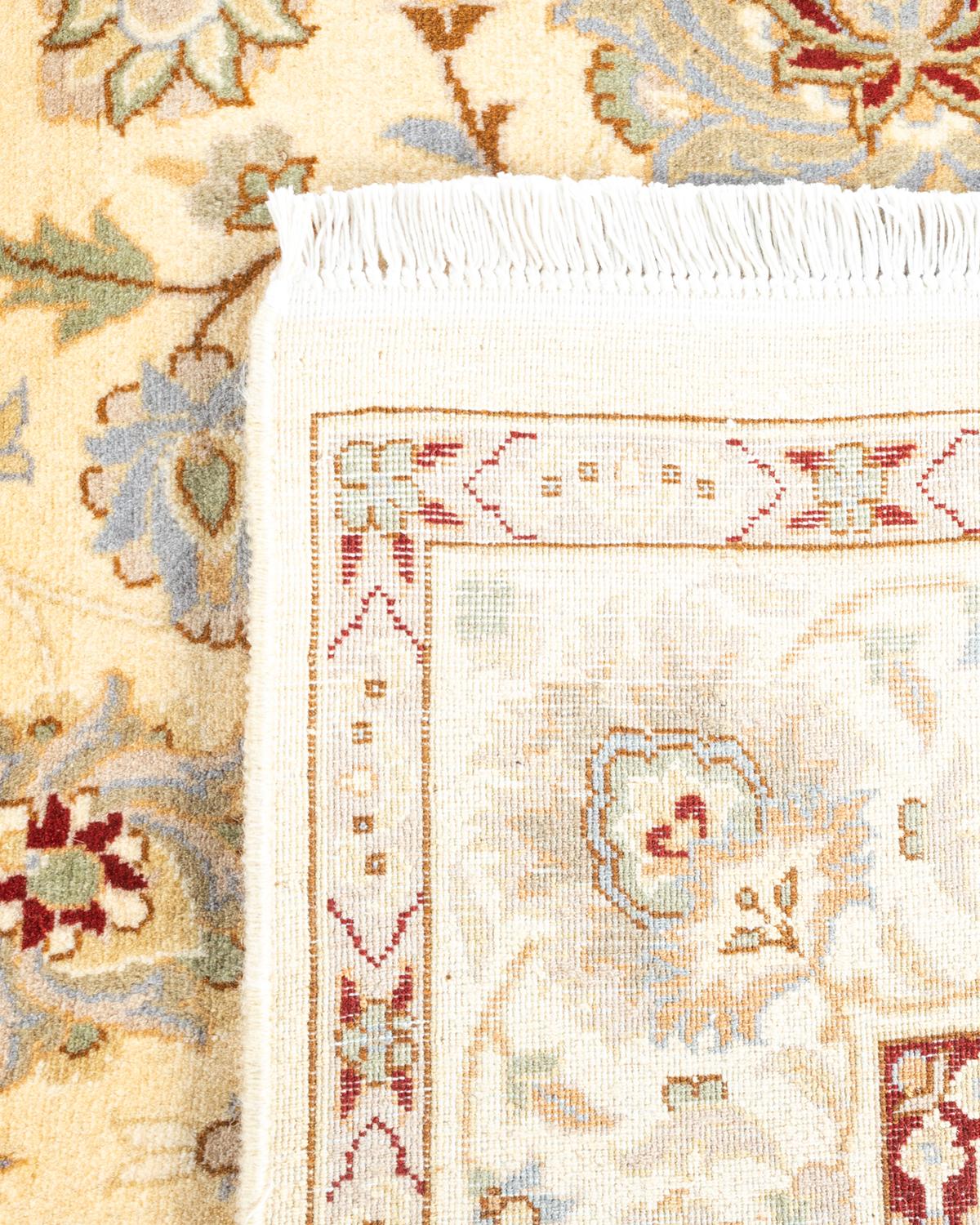 XXIe siècle et contemporain Tapis Oriental Mogul ivoire noué à la main unique en son genre en vente