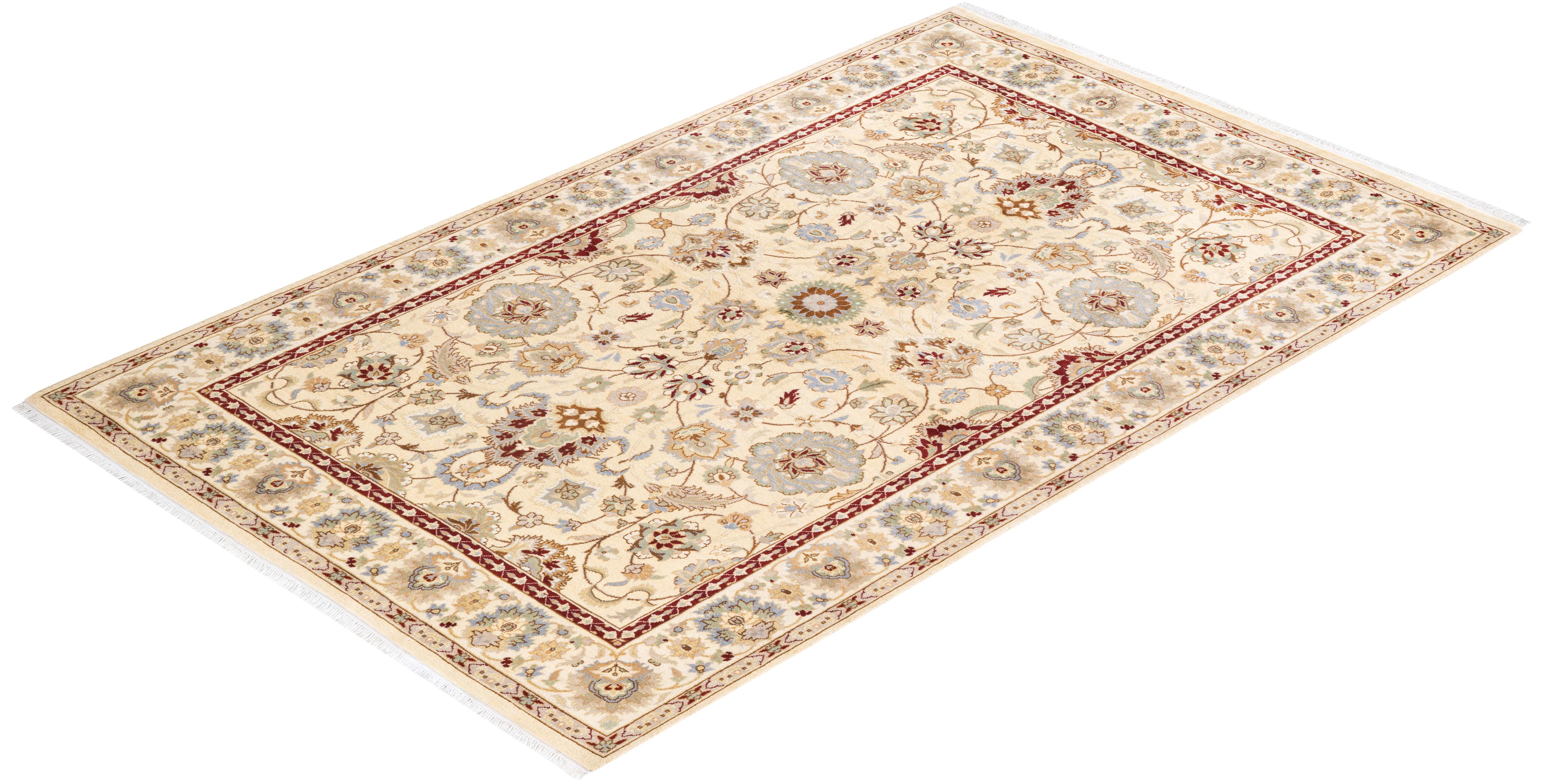 Tapis Oriental Mogul ivoire noué à la main unique en son genre en vente 2