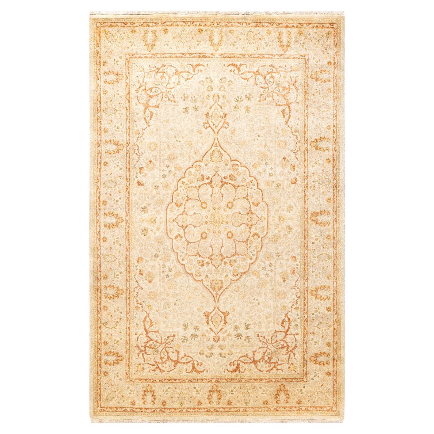 One-of-a-kind Hand Knotted Oriental Mogul Ivory Area Rug