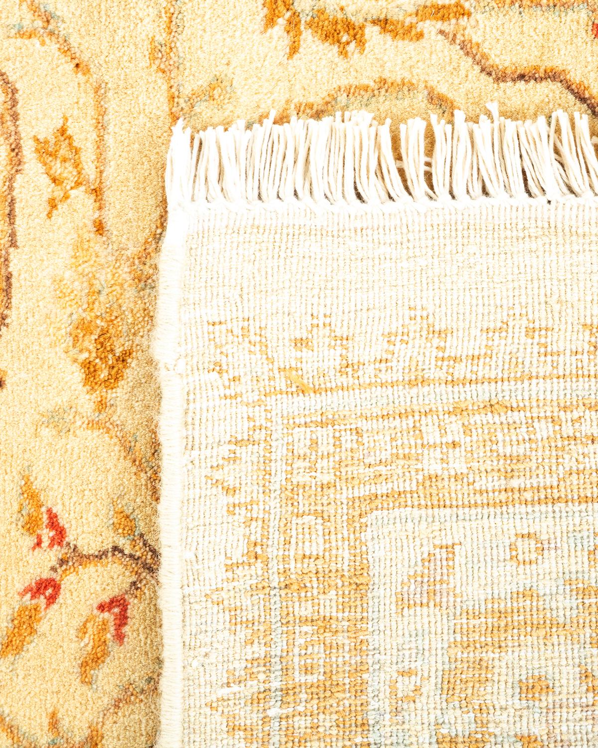 Handgeknüpfter orientalischer Mogul Elfenbeinfarbener Teppich, Unikat (21. Jahrhundert und zeitgenössisch) im Angebot