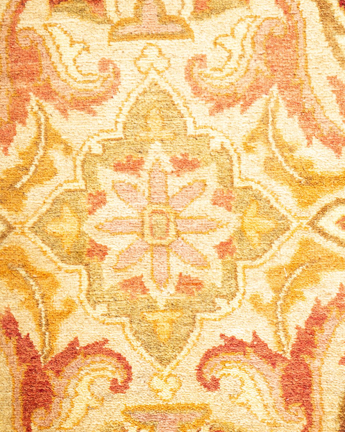 Handgeknüpfter orientalischer Mogul Elfenbeinfarbener Teppich, Unikat (Pakistanisch) im Angebot