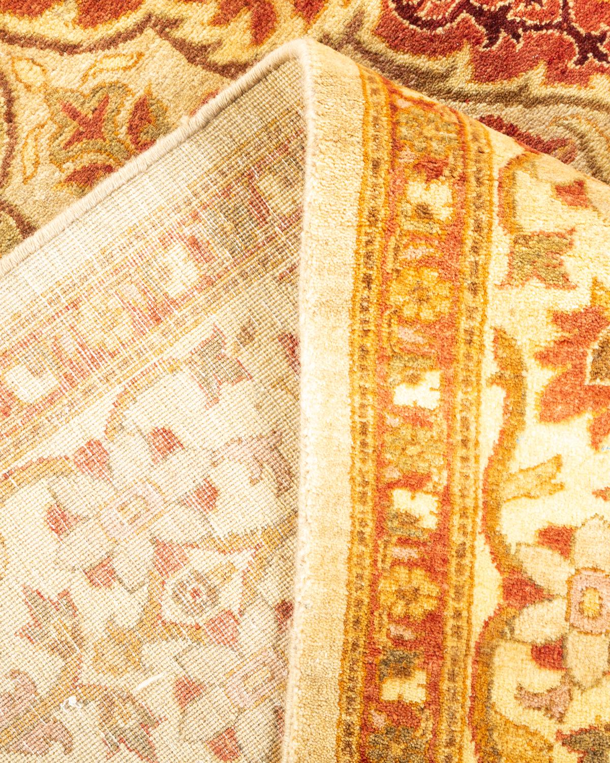 Handgeknüpfter orientalischer Mogul Elfenbeinfarbener Teppich, Unikat (21. Jahrhundert und zeitgenössisch) im Angebot