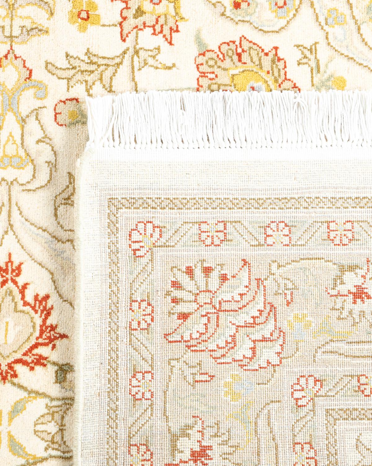 XXIe siècle et contemporain Tapis Oriental Mogul ivoire noué à la main, unique en son genre en vente