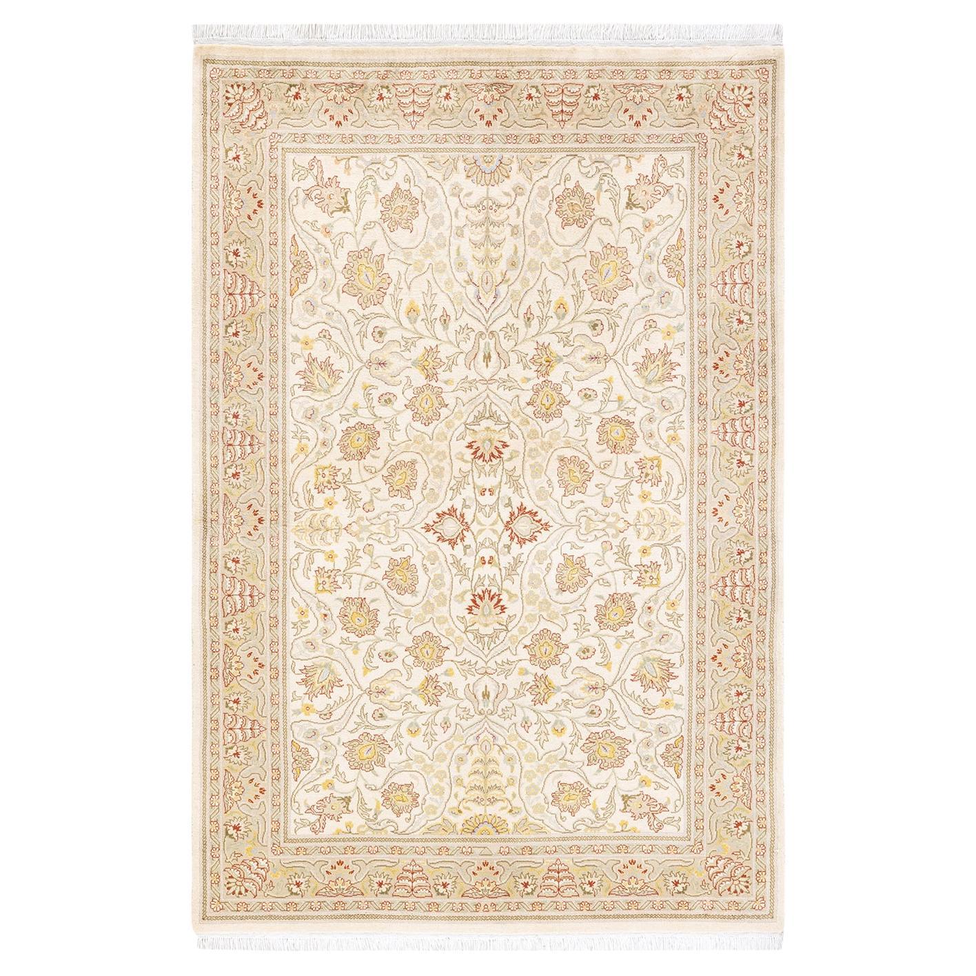 Tapis Oriental Mogul ivoire noué à la main, unique en son genre en vente