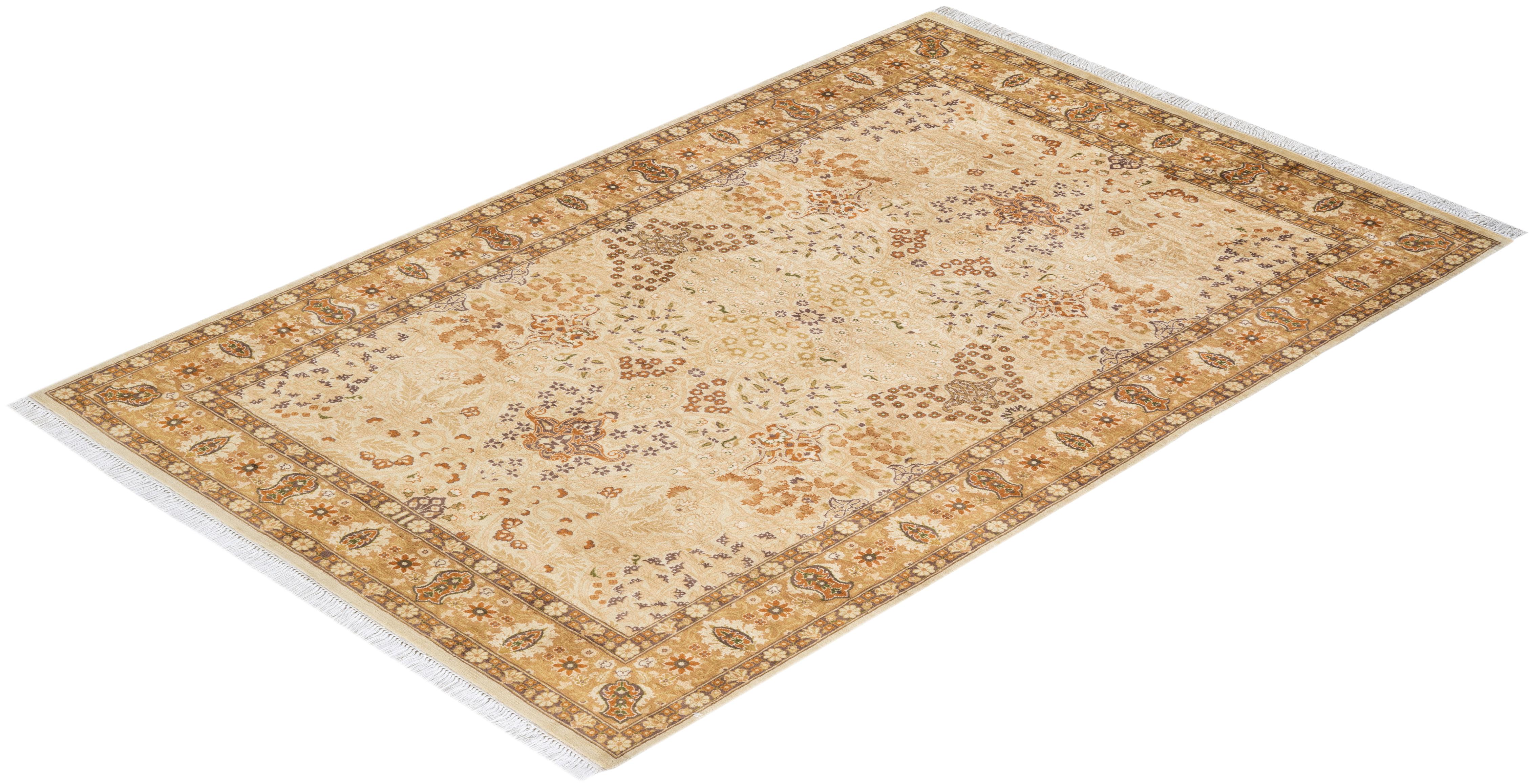 Tapis Oriental Mogul ivoire noué à la main unique en son genre en vente 2