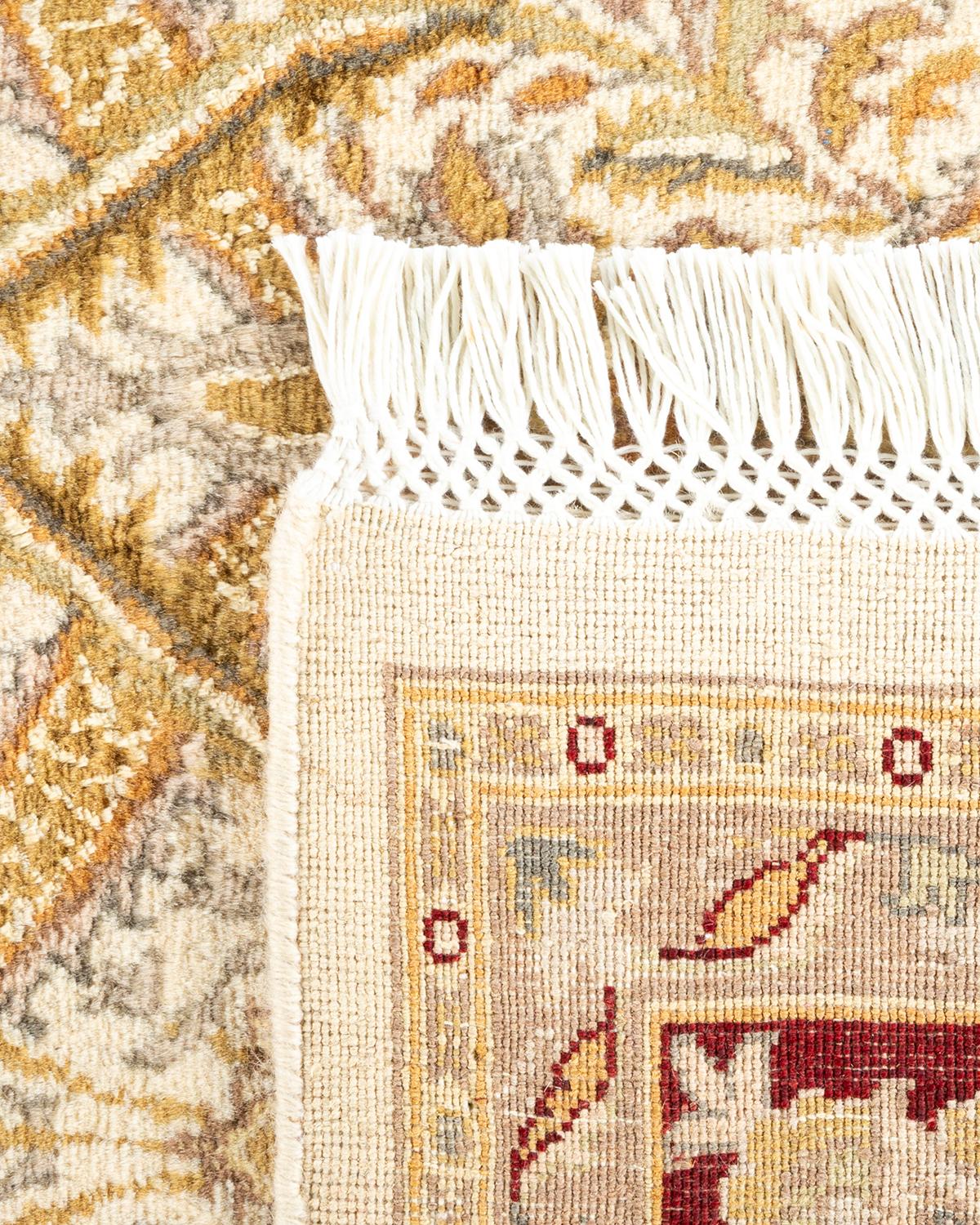 XXIe siècle et contemporain Tapis Oriental Mogul ivoire noué à la main, unique en son genre en vente