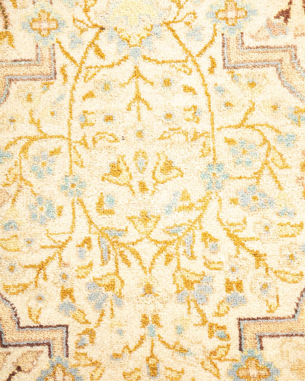 Alfombra Oriental Mogul Marfil Anudada a Mano, Única en su Género Pakistaní en venta