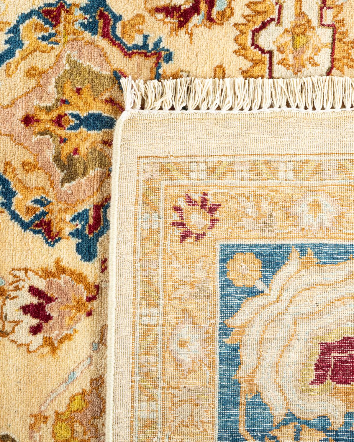 XXIe siècle et contemporain Tapis unique Oriental Mogul ivoire noué à la main unique en son genre en vente