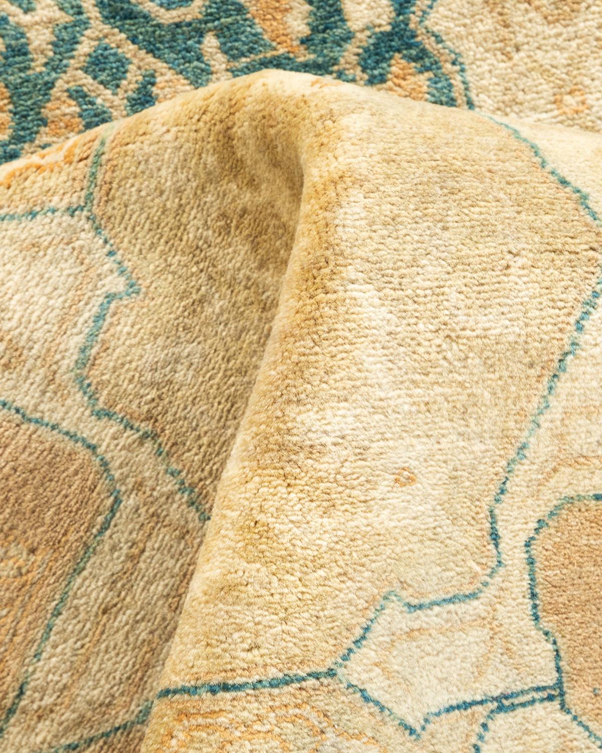 Handgeknüpfter orientalischer Mogul elfenbeinfarbener Teppich in Elfenbein, Unikat im Angebot 1