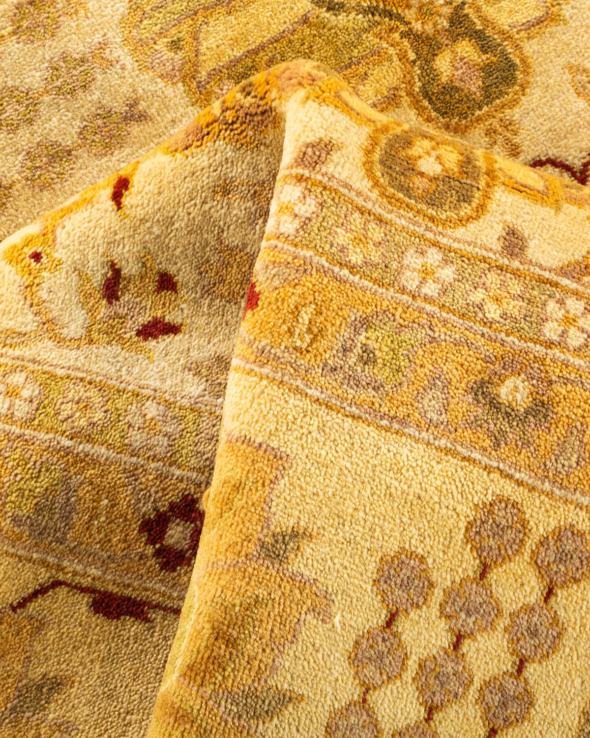 Tapis Oriental Mogul ivoire noué à la main, unique en son genre en vente 1