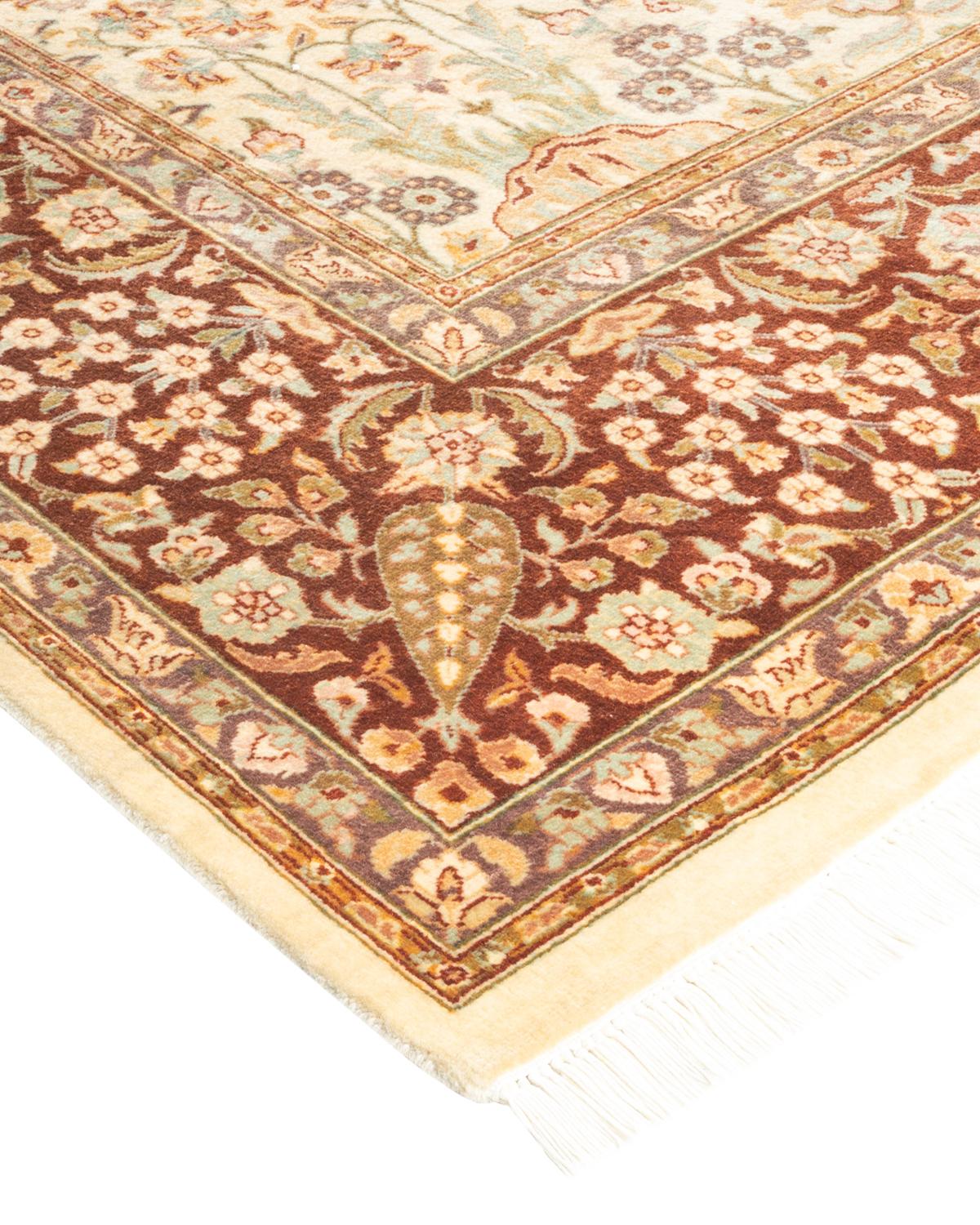 Las alfombras de la colección Mogul, con sus colores discretos y sus diseños en toda la superficie, aportarán una sofisticación atemporal a cualquier habitación. Influenciadas por un espectro de diseños turcos, indios y persas, los artesanos que