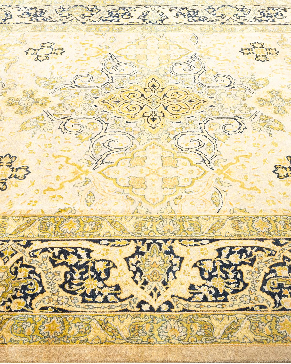 Handgeknüpfter orientalischer Mogul-Teppich in Elfenbein, 1,25 m x 2,25 m, Unikat im Zustand „Neu“ im Angebot in Norwalk, CT