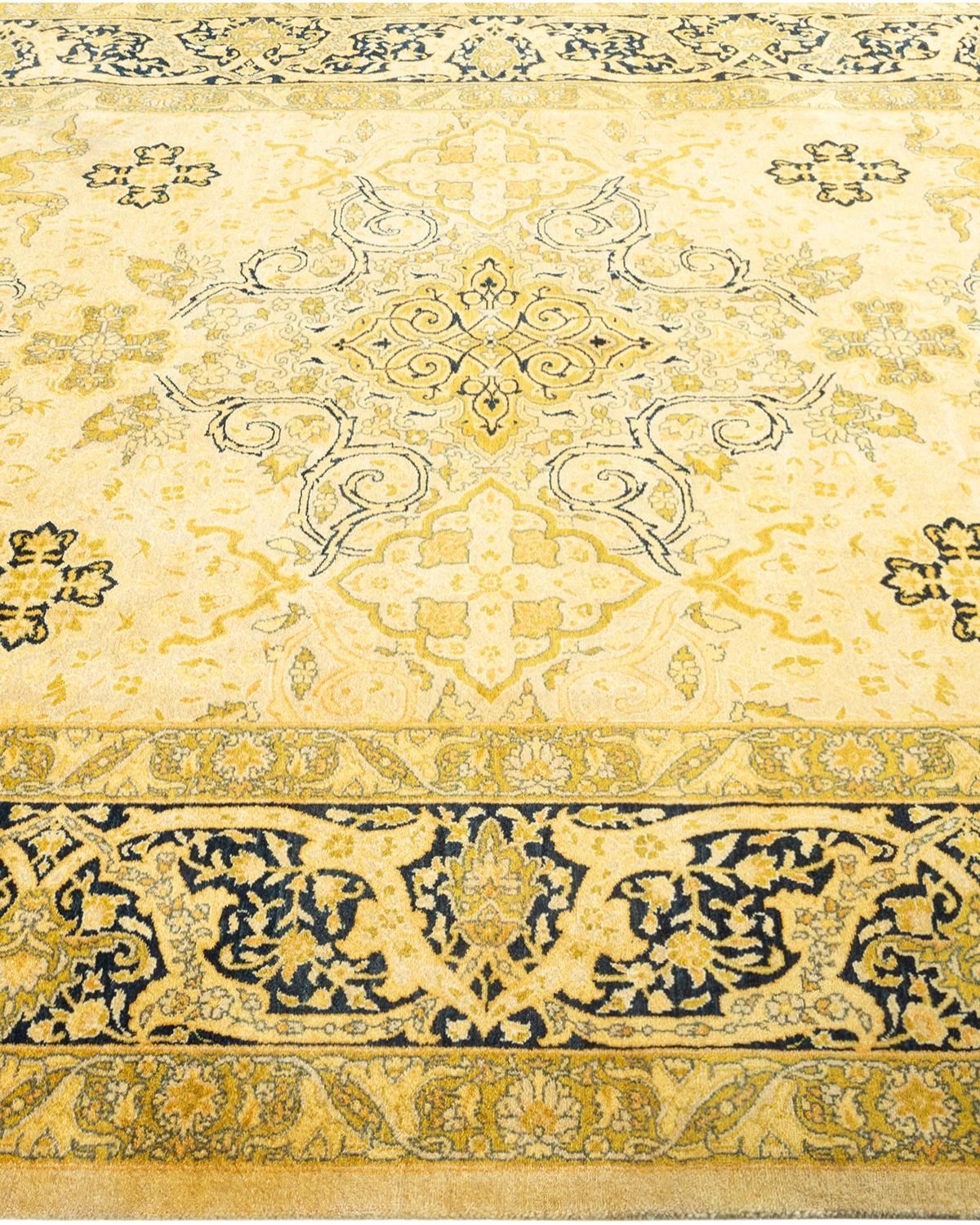 Handgeknüpfter orientalischer Mogul Elfenbeinfarbener Teppich, Unikat im Zustand „Neu“ in Norwalk, CT