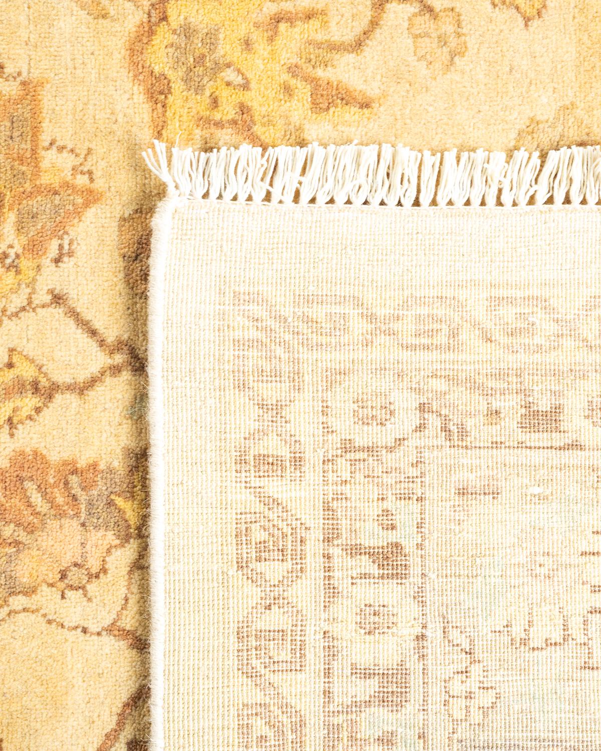 XXIe siècle et contemporain Tapis unique Oriental Mogul ivoire noué à la main unique en son genre en vente