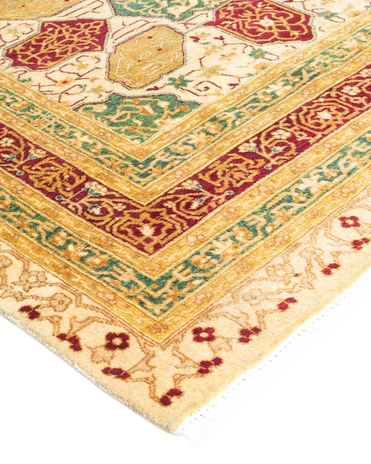 Die Teppiche der Mogul-Kollektion bringen mit ihren zurückhaltenden Farben und Allover-Mustern zeitlose Eleganz in jeden Raum. Beeinflusst von einem Spektrum türkischer, indischer und persischer Designs, lassen die Kunsthandwerker, die diese