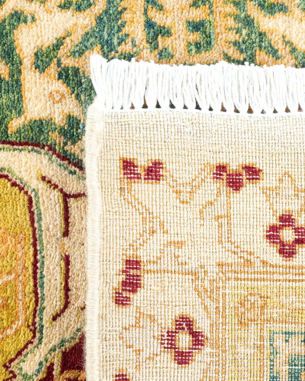 Handgeknüpfter orientalischer Mogul Elfenbeinfarbener Teppich, Unikat (21. Jahrhundert und zeitgenössisch) im Angebot