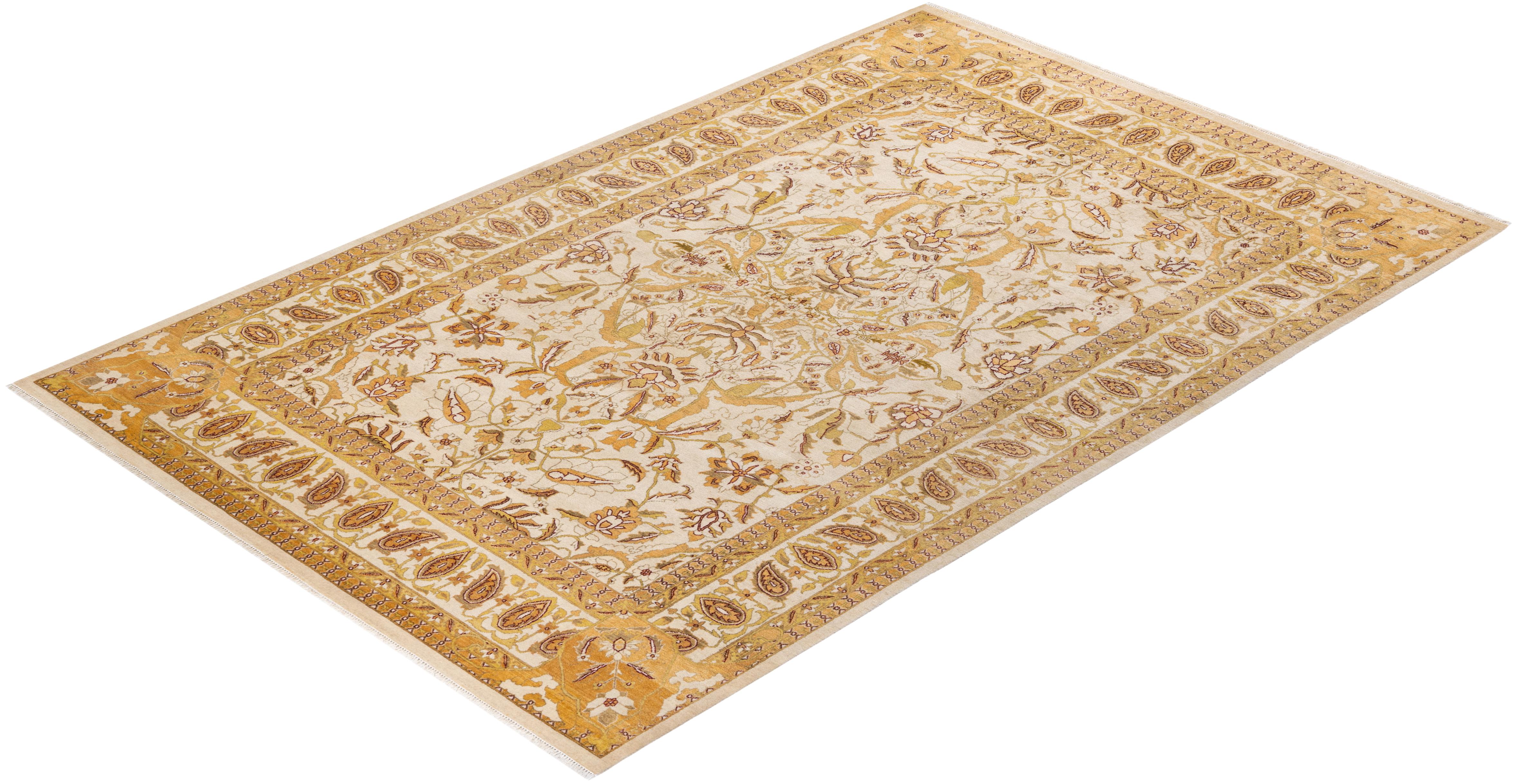 One-of-a-kind Hand Knotted Oriental Mogul Ivory Area Rug For Sale 2