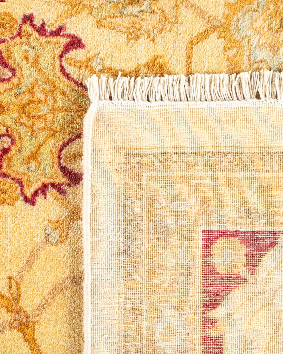 XXIe siècle et contemporain Tapis Oriental Mogul ivoire noué à la main, unique en son genre en vente