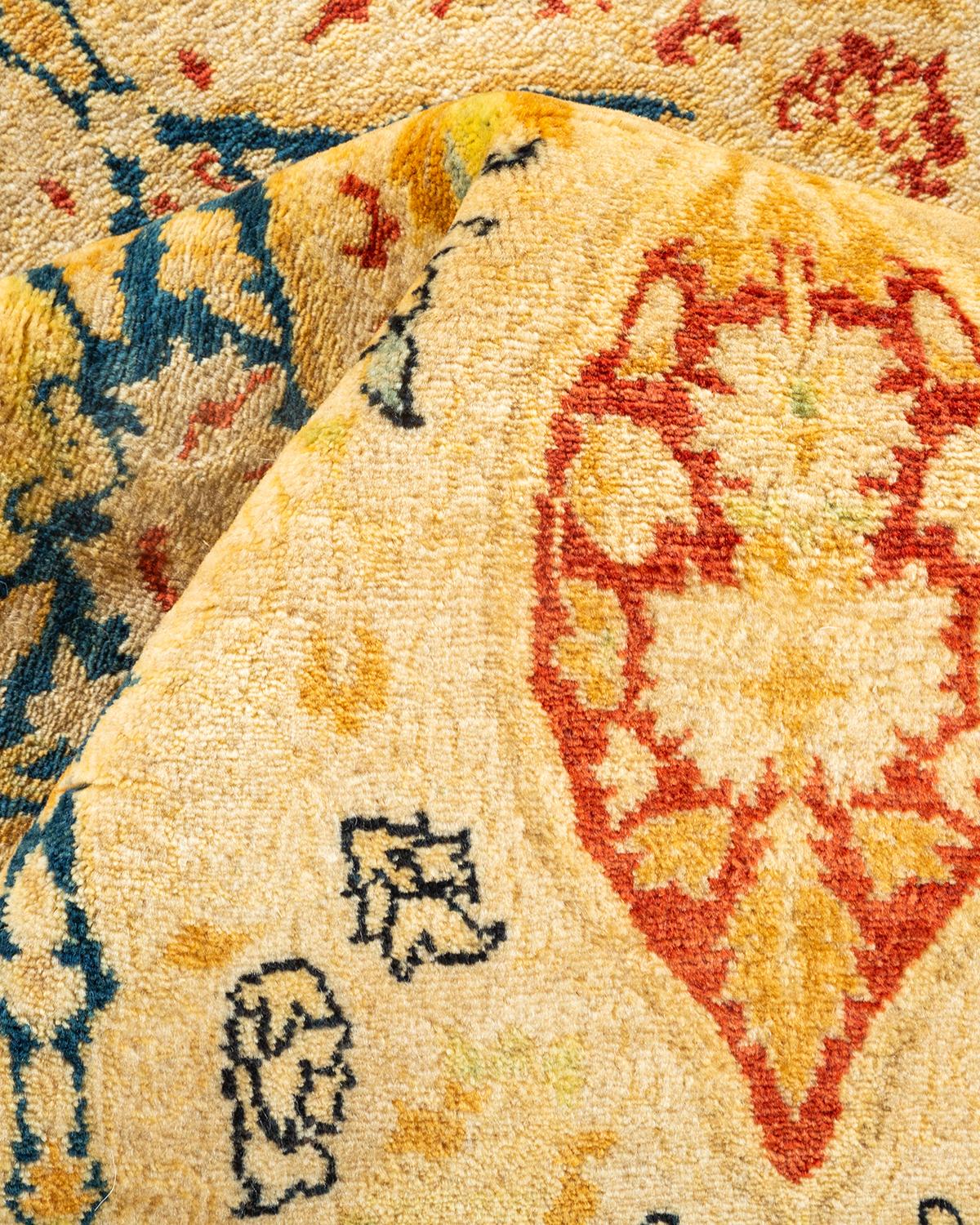Handgeknüpfter orientalischer Mogul Elfenbeinfarbener Teppich, Unikat im Angebot 1
