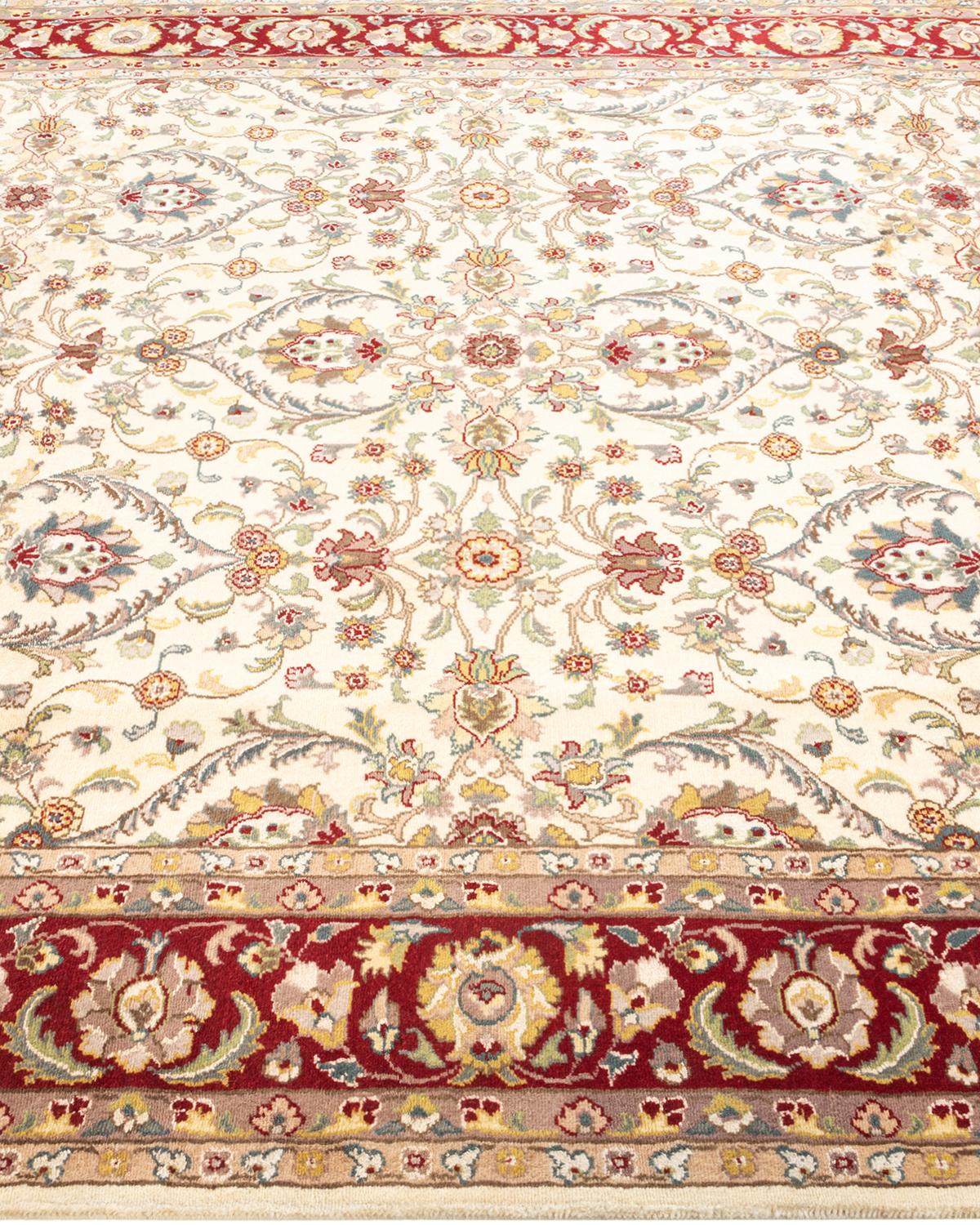 Tappeto orientale Mogul Ivory, unico nel suo genere e annodato a mano In condizioni Nuovo in vendita a Norwalk, CT