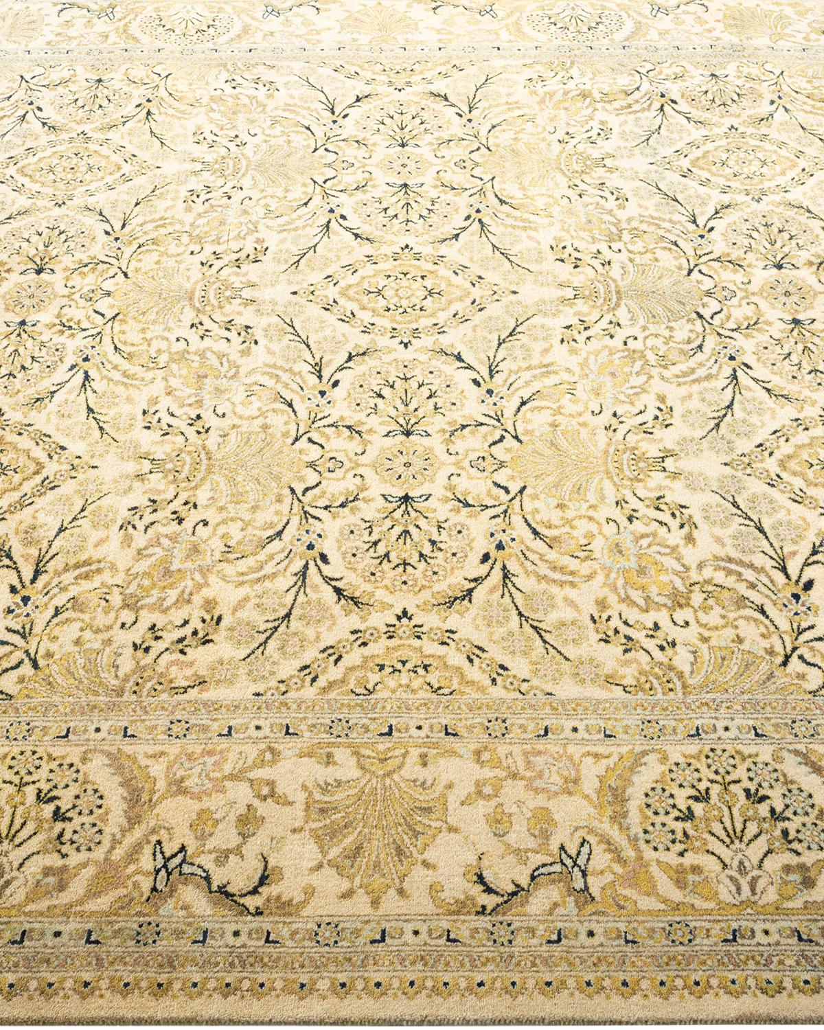 Tapis Oriental Mogul ivoire noué à la main unique en son genre Neuf - En vente à Norwalk, CT