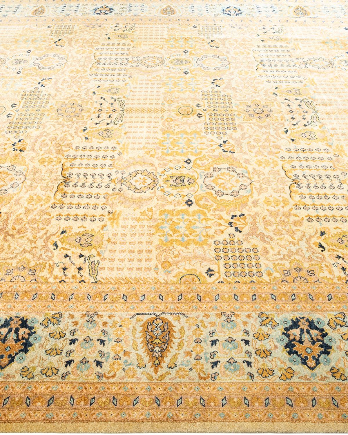 Tappeto orientale Mogul Ivory, unico nel suo genere e annodato a mano In condizioni Nuovo in vendita a Norwalk, CT