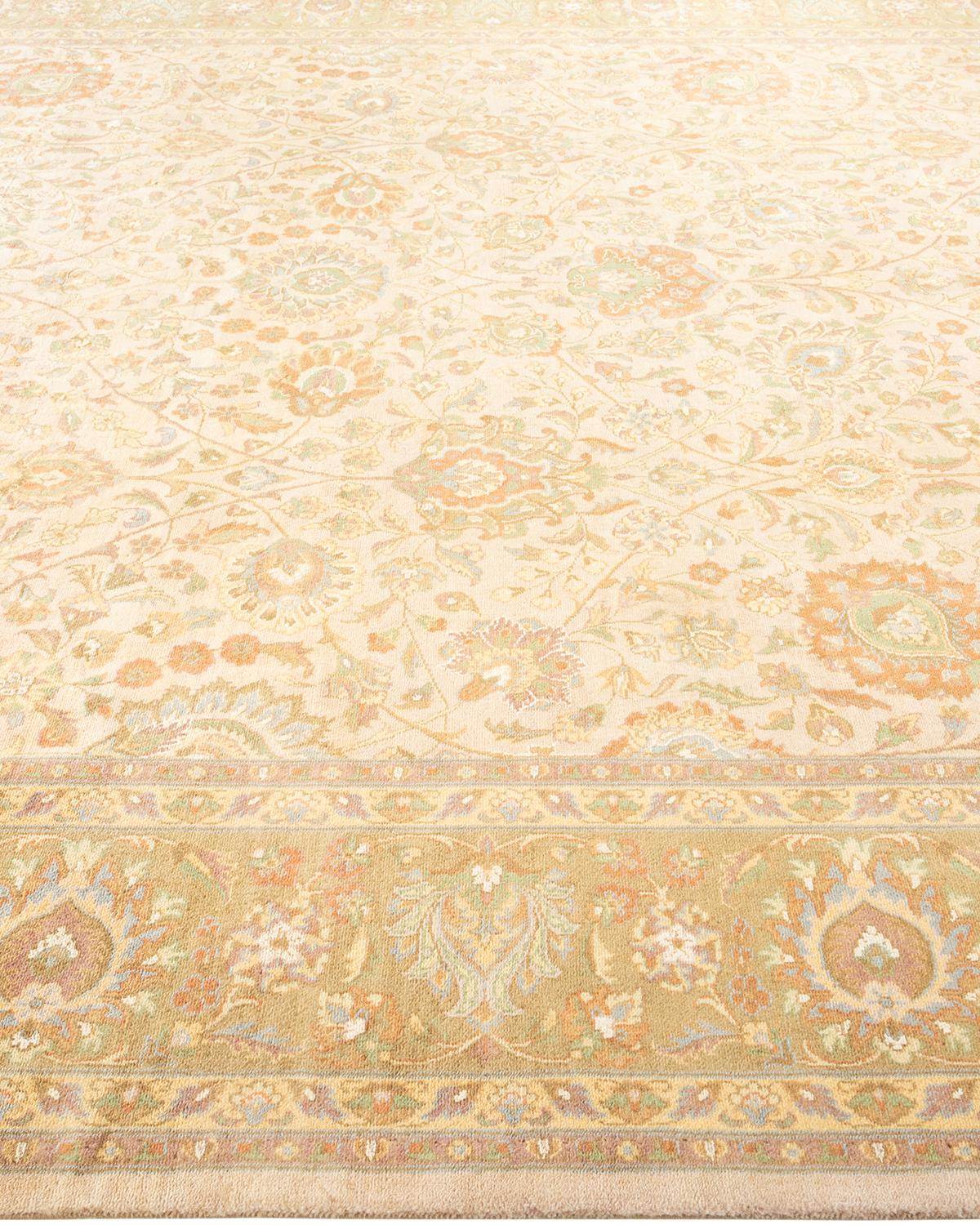 Tapis Oriental Mogul ivoire noué à la main, unique en son genre Neuf - En vente à Norwalk, CT