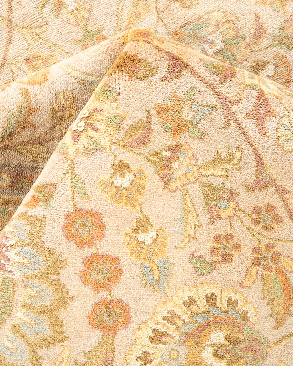 Tapis Oriental Mogul ivoire noué à la main, unique en son genre en vente 1