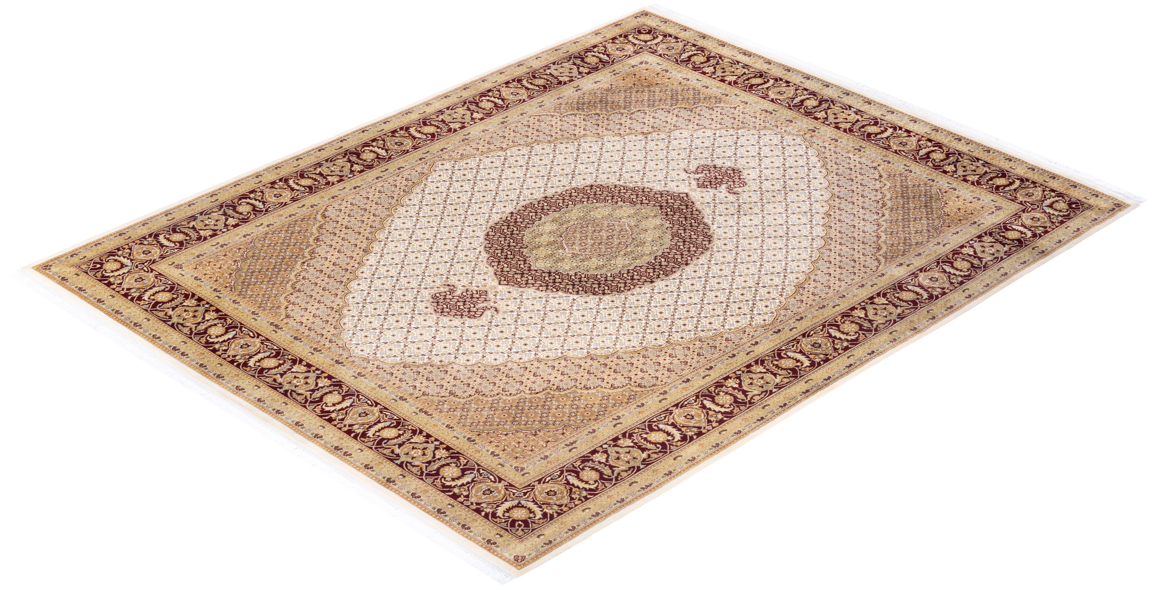 One-of-a-kind Hand Knotted Oriental Mogul Ivory Area Rug For Sale 2