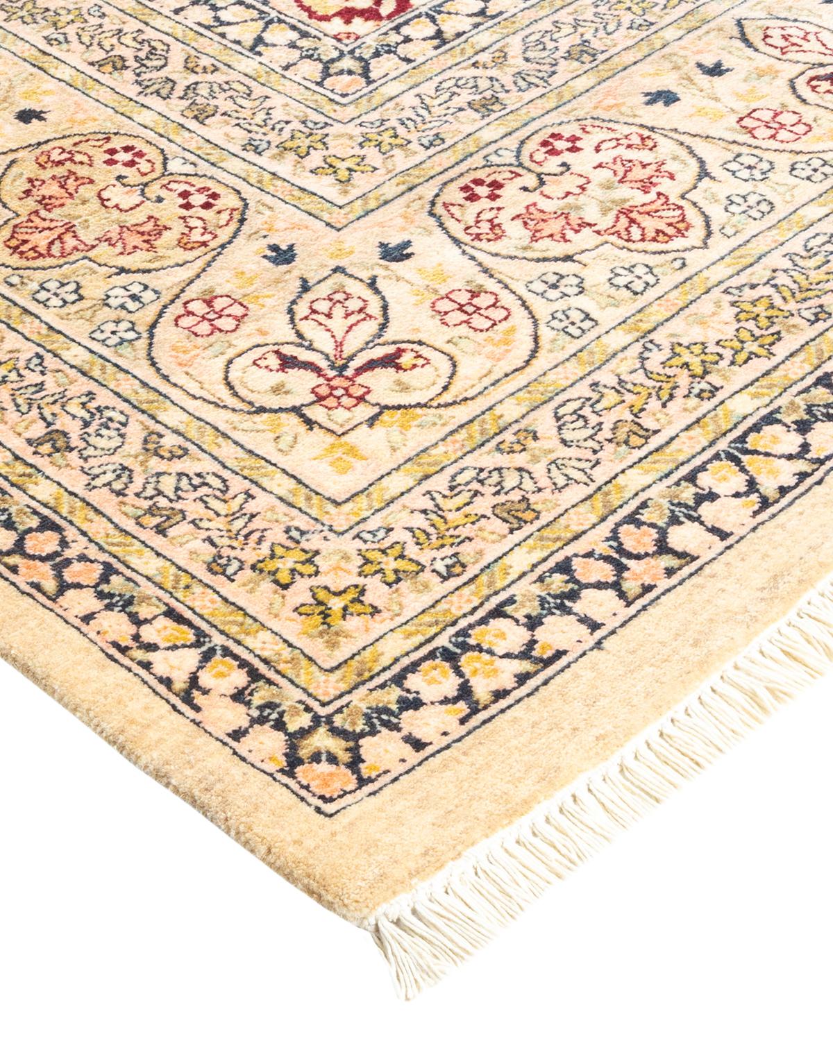 Die Teppiche der Mogul-Kollektion bringen mit ihren zurückhaltenden Farben und Allover-Mustern zeitlose Eleganz in jeden Raum. Beeinflusst von einem Spektrum türkischer, indischer und persischer Designs, lassen die Kunsthandwerker, die diese