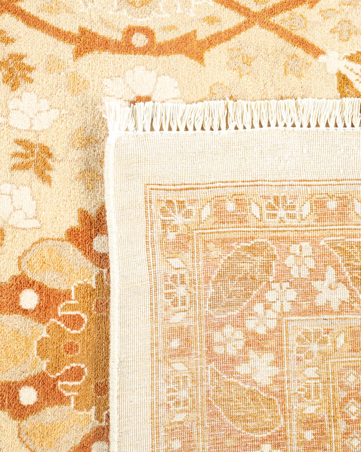 XXIe siècle et contemporain Tapis Oriental Mogul ivoire noué à la main unique en son genre en vente