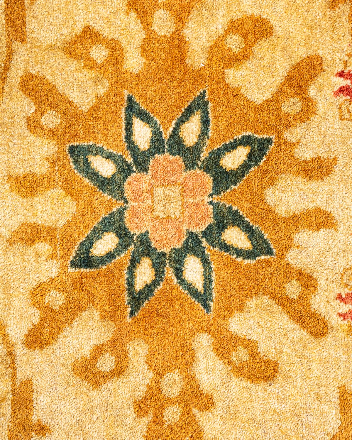 Pakistanais Tapis Oriental Mogul ivoire noué à la main unique en son genre