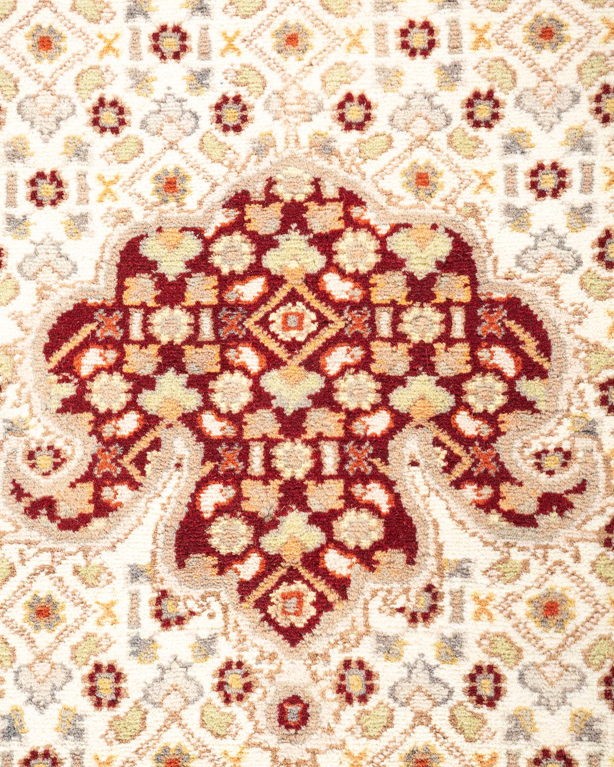 Handgeknüpfter orientalischer Mogul elfenbeinfarbener Teppich in Elfenbein, Unikat (Pakistanisch) im Angebot